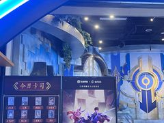 -暴风岛沉浸式体验馆(百联世纪店)