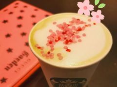 樱花草莓茶拿铁-星巴克臻选(宁波北仑银泰城店)