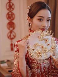 -LOVINA洛维娜婚纱礼服
