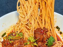 -李与白包子铺(桐梓林店)
