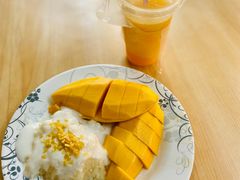 -Nings Mango Stand
