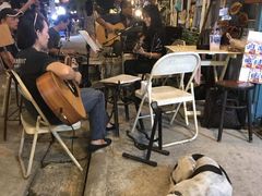 -席娜卡琳火车铁道夜市