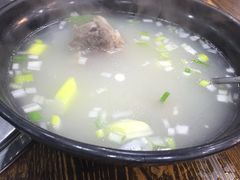 -郭记原生态烤羊腿(长宁路店)