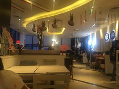 -必胜客(武汉欢乐谷店)