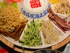 -怪噜范·老贵阳街头名小吃(世纪金源旗舰店)
