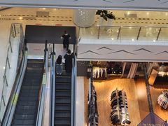 -乐享城购物中心