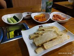 鱼饼-喇喇排骨火锅·传统韩式脊骨汤(望京西园总店)