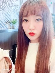 -时尚殿堂明星门店