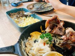 招牌巴伐利亚烤脆皮猪肘-LENBACH兰巴赫西餐啤酒坊(大连东港店)