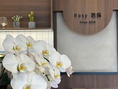 -Rosy洛绮·蛋糕咖啡店