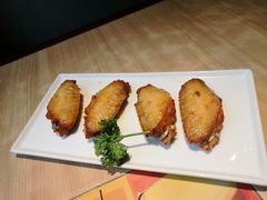 -必胜客(WOW中心城店)