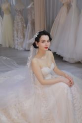 -台湾蔡美月婚纱租赁