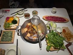 -左庭右院鲜牛肉火锅(七宝领展广场店)