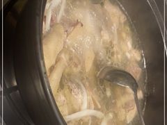 -同仁四季椰子鸡(海岸城天利店)