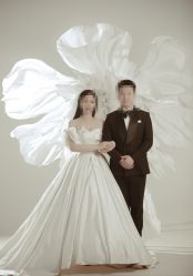 -维纳斯婚纱摄影(鞍山店)