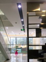 -3AM HAIR SALON染发接发
