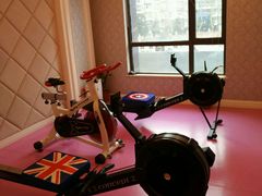 -思迈威健身(积玉桥万达店)