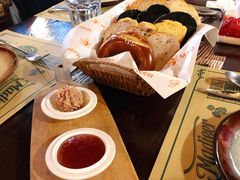 -马迭尔德式西餐精酿啤酒屋(中央大街店)