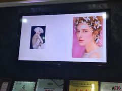 -维纳斯化妆摄影学校