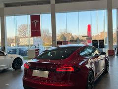 -TESLA 特斯拉(北京南四环中路特斯拉中心)