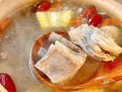 -春树下·树屋花房西餐厅(罍街AS1980店)