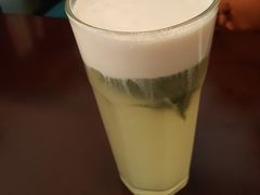 -悦享绿山墙西餐厅