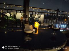 -顽啤熊·酒客酒馆(苏城夜景必选店)