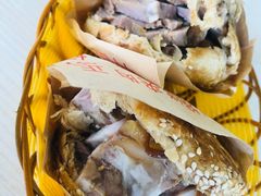 -洪峰浩老北京烧饼夹肉(角门路店)