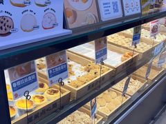 面包甜点陈列柜-墨茉点心局(国金街店)
