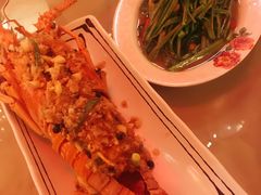 -Red Lobster