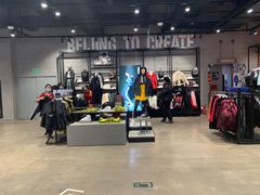 -adidas(滔搏朝阳大悦城店)