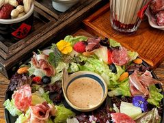 -ins森林童话餐厅coffee&bistro