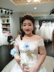 -雪莉美妆婚纱馆