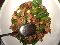 -费大厨辣椒炒肉(万家丽一店)