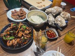 -蚝堡海鲜·威海菜·海肠捞饭·烧烤·亚洲吃蚝公司(幸福门店)
