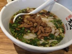 -湘人龙记老长沙米粉(鸟巢店)