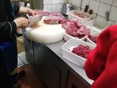 -勇猛子川菜馆(新军路店)