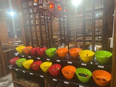 -果松木炭酸菜铜火锅·外婆参鸡汤