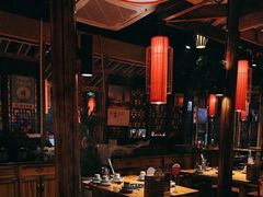 -野山舂·贵州现舂酸汤牛肉(鸿通城店)