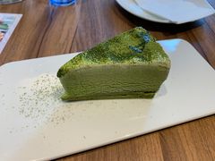 -必胜客(航洋国际店)
