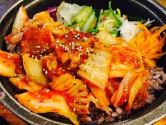 泡菜五花肉石锅拌饭-米字旁先锋韩餐(茂业天地店)