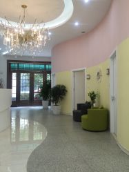 -新蝶变皮肤管理中心