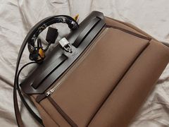-HERMES(湖滨银泰in77店)