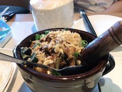-聚友斋(陶瓷琉璃馆水晶街店)