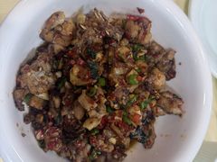 -笨罗卜浏阳菜馆(龙华鹏润达店)