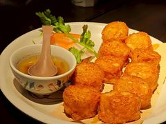 -大头虾越式风味餐厅(光明广场店)