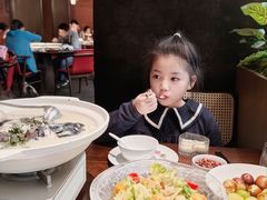 -许爷家·生态湖鲜(徐汇日月光店)