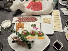-德天肥牛海鲜火锅(城西银泰店)