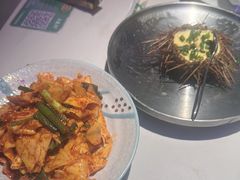 -蚝堡海鲜·威海菜·海肠捞饭·烧烤·亚洲吃蚝公司(幸福门店)