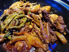 -徐记小怪兽肉蟹煲店(哈西万达金街店)